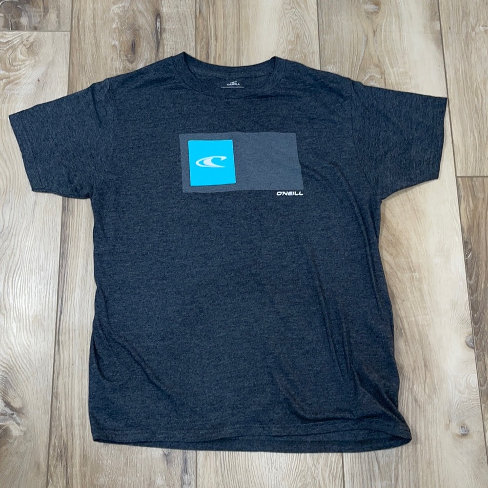 Men’s O’Neil Heather gray shirt sleeve graphic premium Tshirt men’s size M - Picture 1 of 4